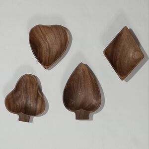 Card Suits Vintage Set of Four Wooden Decorative Bowls